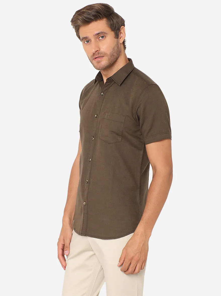 Brown Solid Slim Fit Semi Casual Shirt | JadeBlue