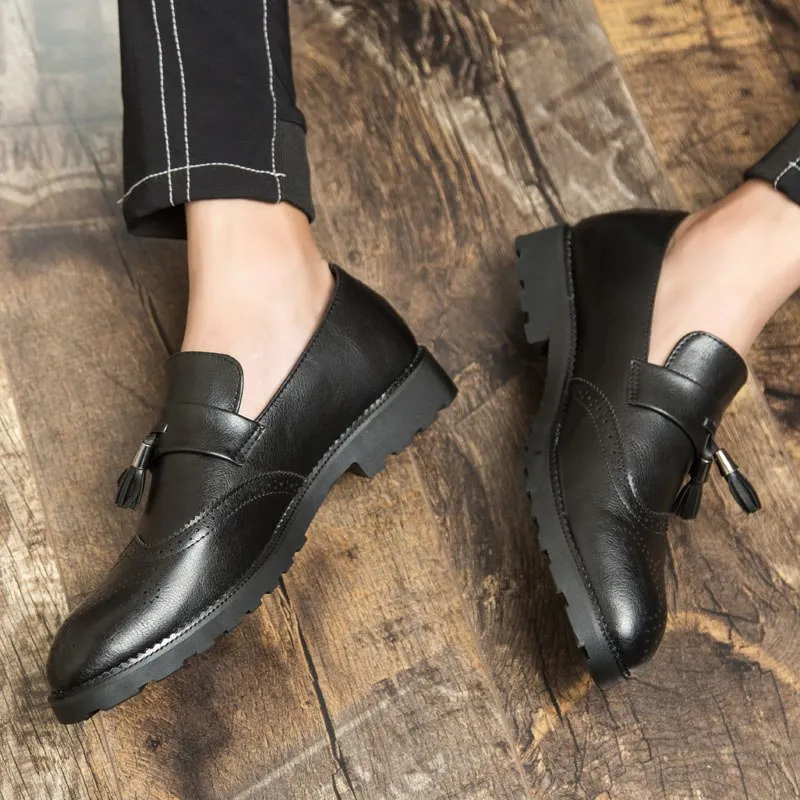 Luxury Artificial Leather With Tassel Slip On Shoes