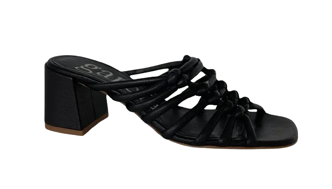 Pedro Garcia - Utedal  Heel in Black